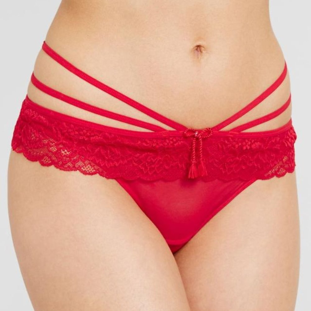 Pour Moi? Addicted Brief